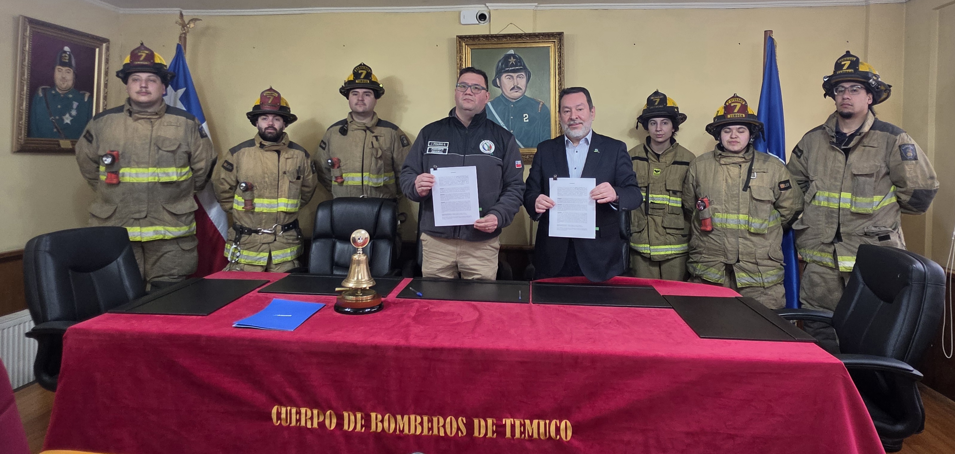 eximimos-del-pago-de-agua-a-65-cuarteles-de-bomberos-de-la-region-300726125304