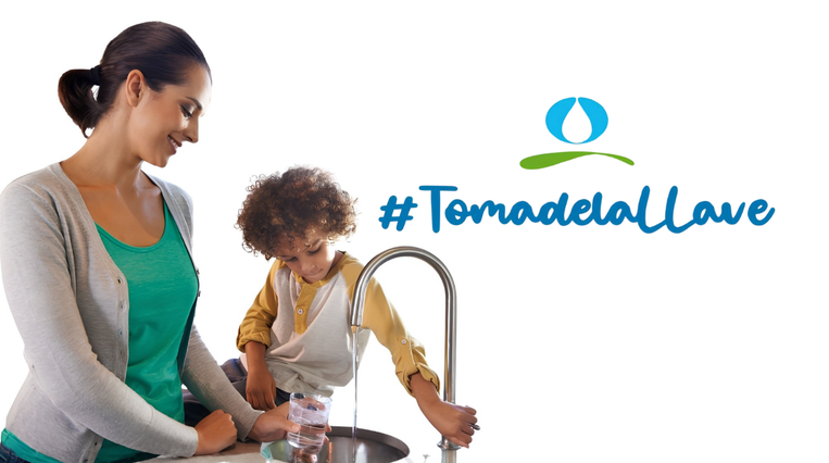 En-Atacama-tomamos-agua-de-la-llave
