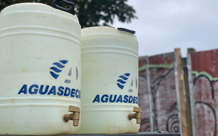 Aguas Décima trabaja en reponer servicio en Corvi Sur tras corte de emergencia